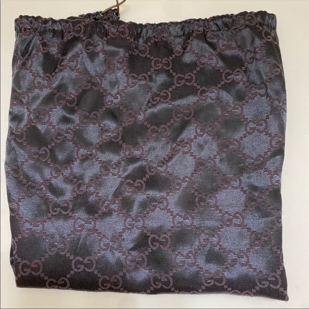 Gucci dust bag